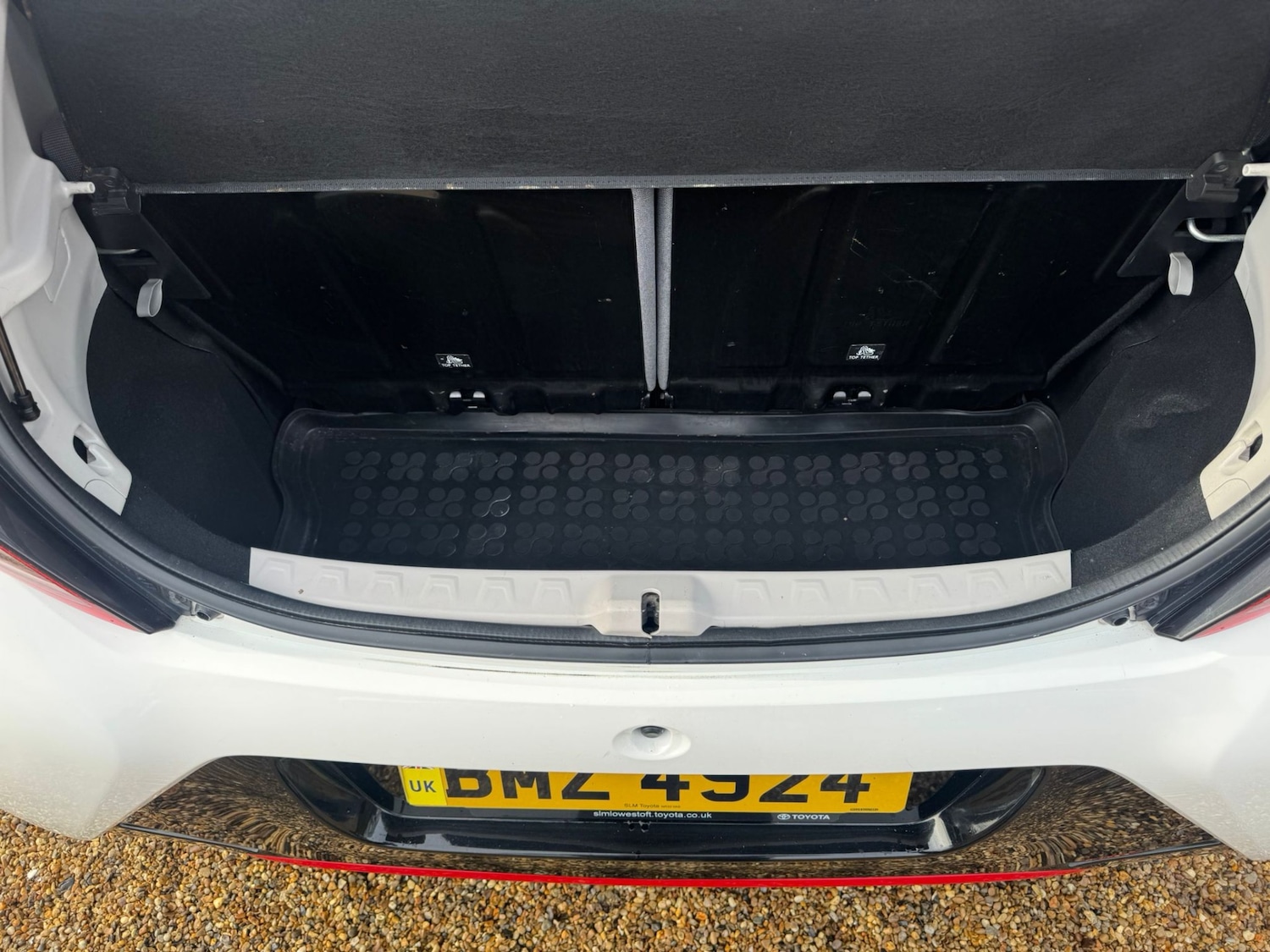 Used Toyota AYGO 2018 for sale - 77350745: Photo 23