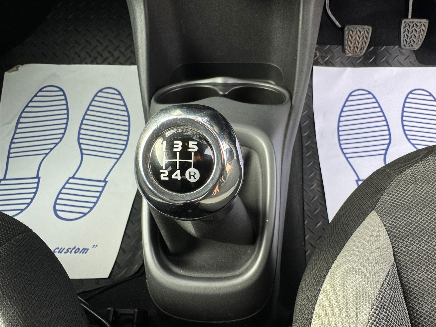 Used Toyota AYGO 2018 for sale - 77350745: Photo 28