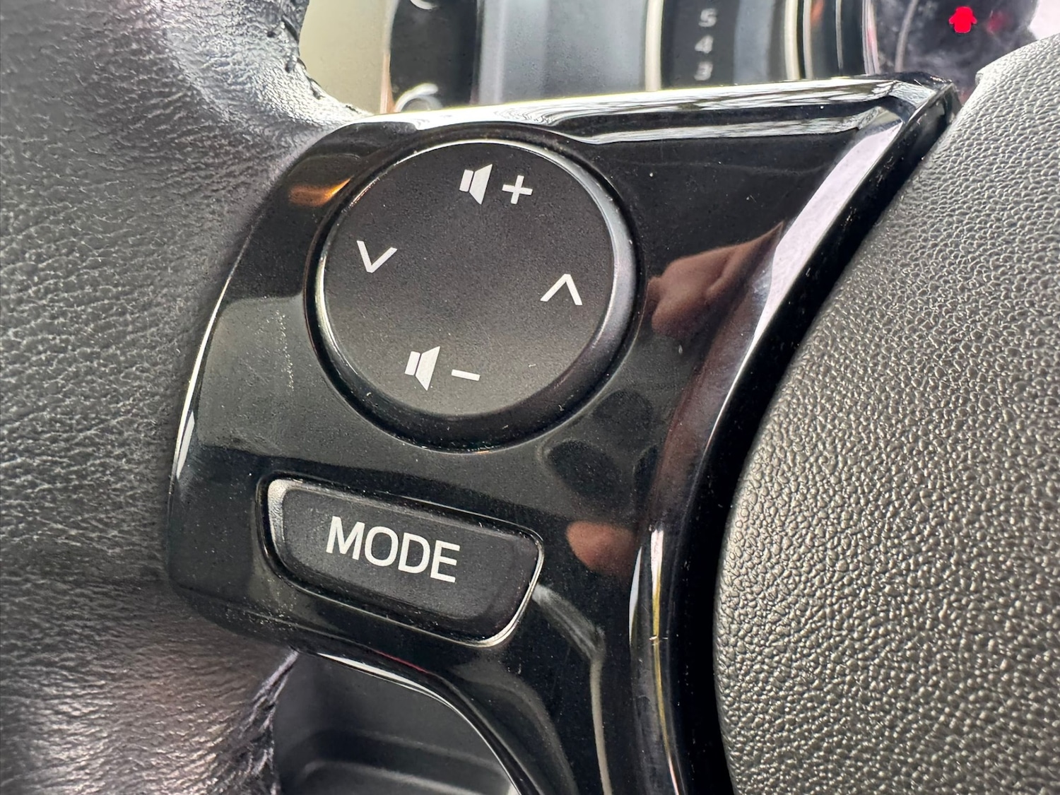 Used Toyota AYGO 2018 for sale - 77350745: Photo 30