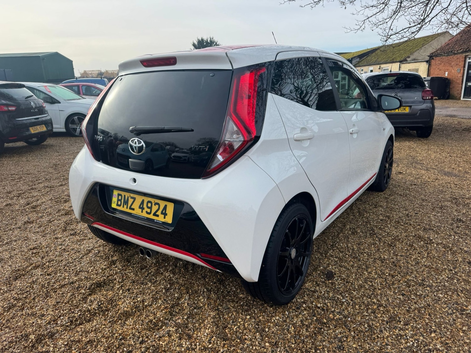Used Toyota AYGO 2018 for sale - 77350745: Photo 5
