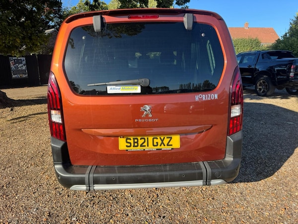 Used Peugeot Rifter 2021 for sale - 76193257: Photo 6