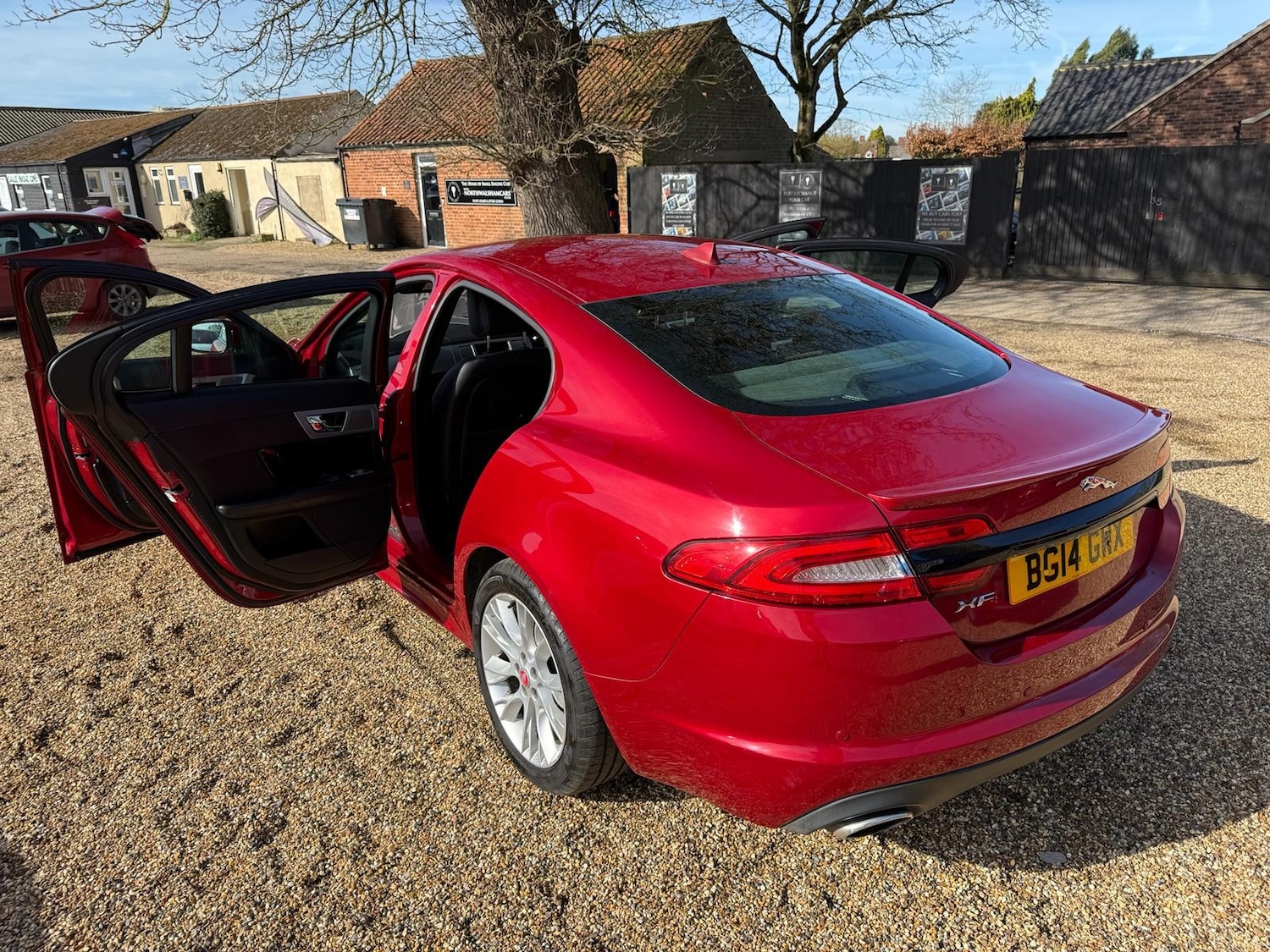 Used Jaguar XF 2014 for sale - 77729843: Photo 8
