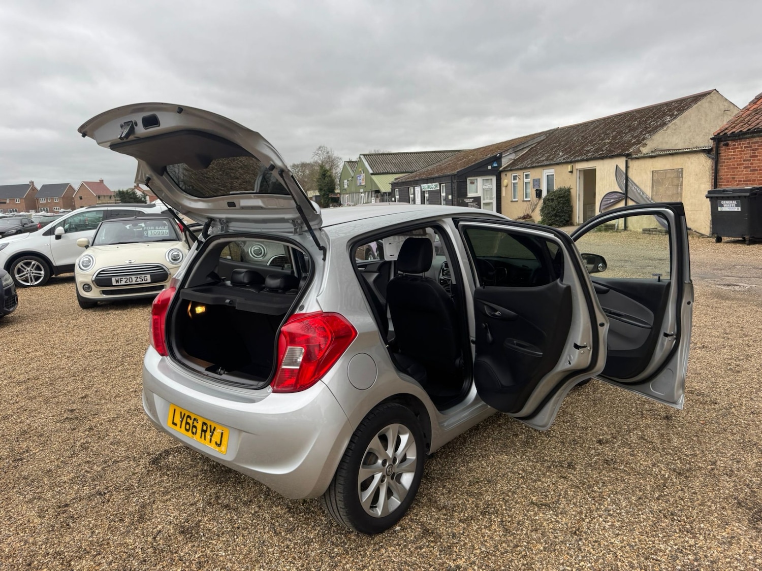 Used Vauxhall Viva 2017 for sale - 77864489: Photo 13