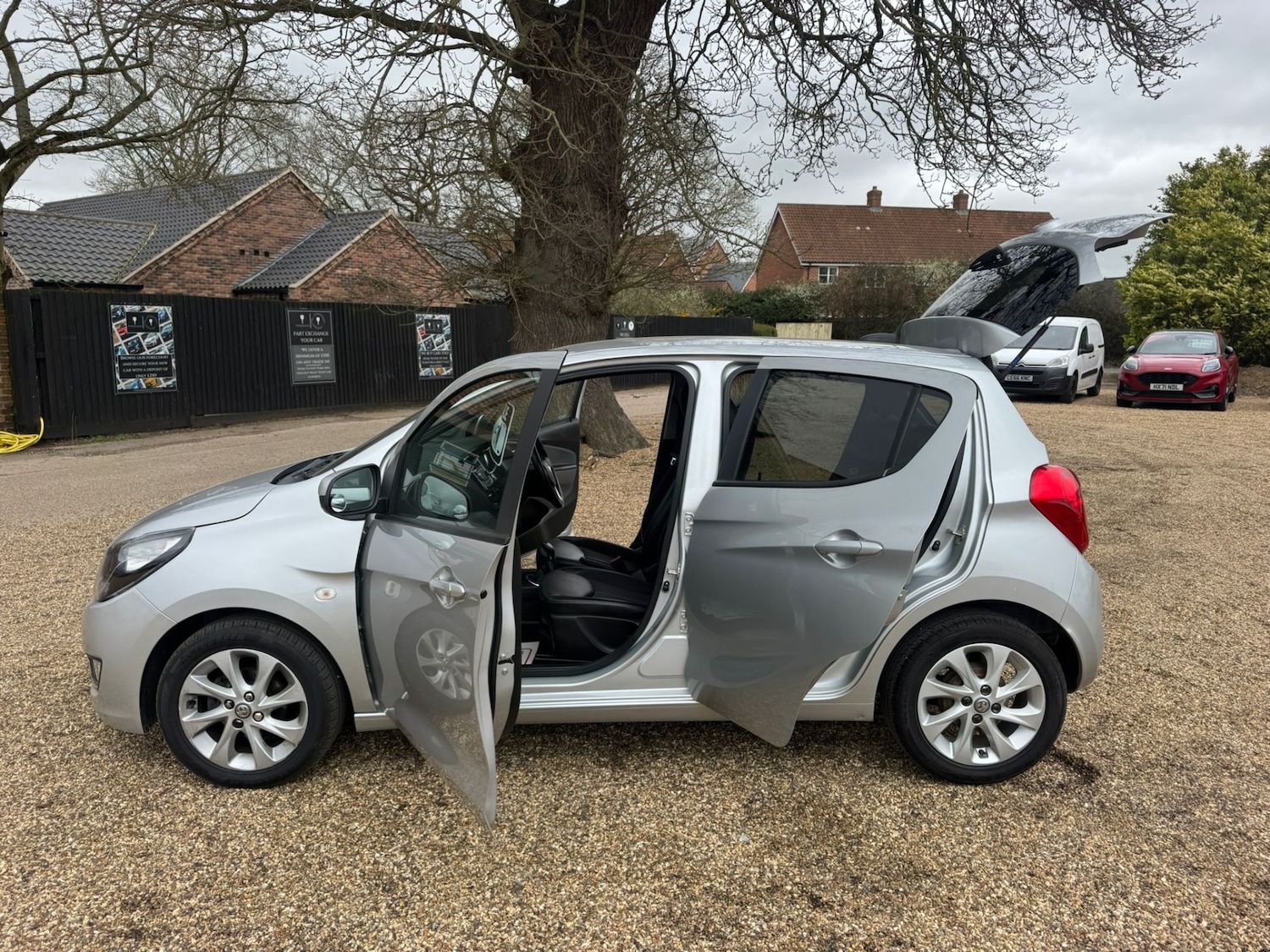 Used Vauxhall Viva 2017 for sale - 77864489: Photo 16