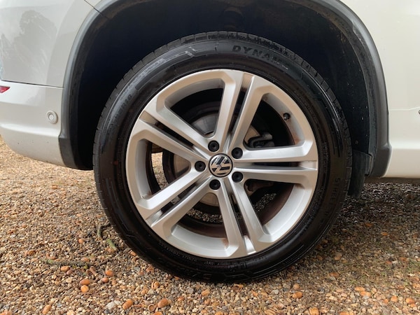 Used Volkswagen Tiguan 2014 for sale - 76205740: Photo 24