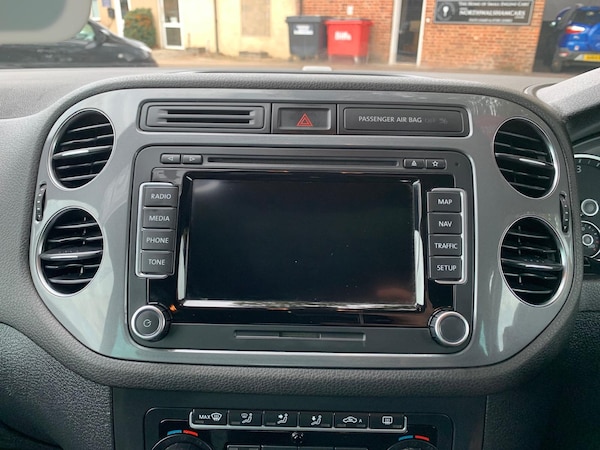 Used Volkswagen Tiguan 2014 for sale - 76205740: Photo 41