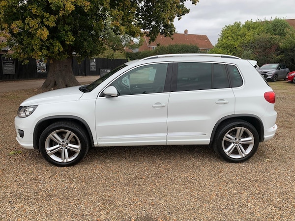 Used Volkswagen Tiguan 2014 for sale - 76205740: Photo 8
