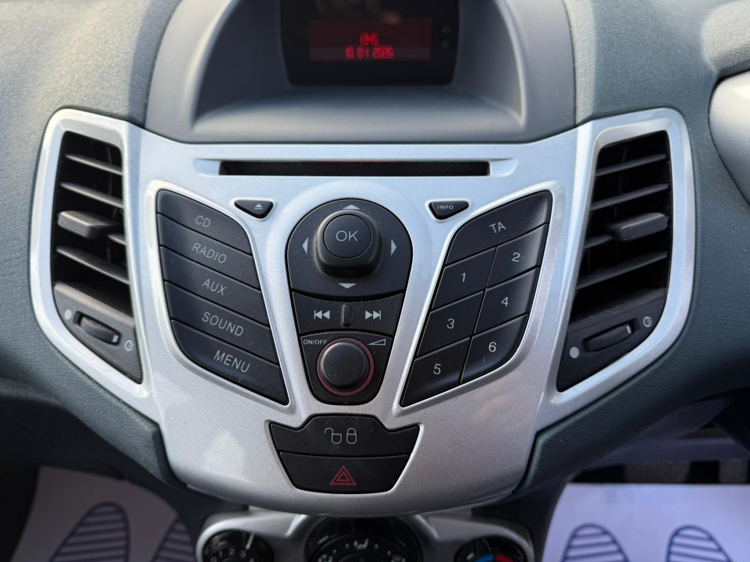 Used Ford Fiesta 2010 for sale - 77206962: Photo 25