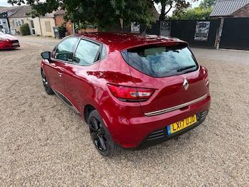 Used Renault Clio 2017 for sale - 79306952: Photo