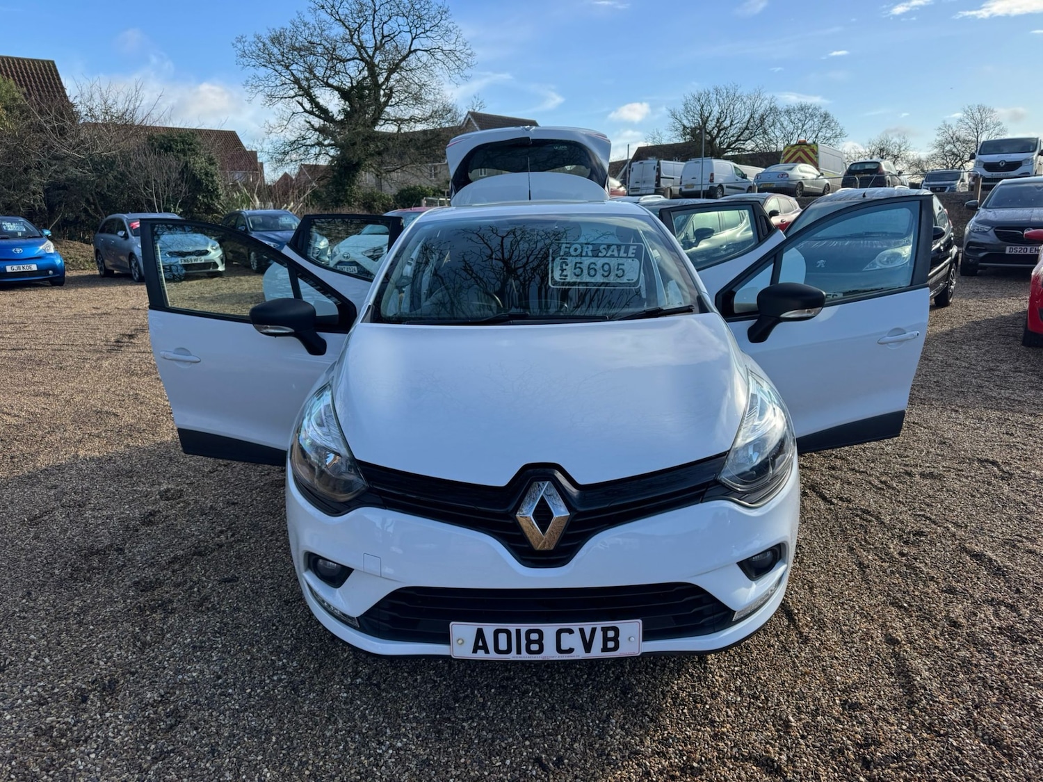 Used Renault Clio 2018 for sale - 77577945: Photo 10