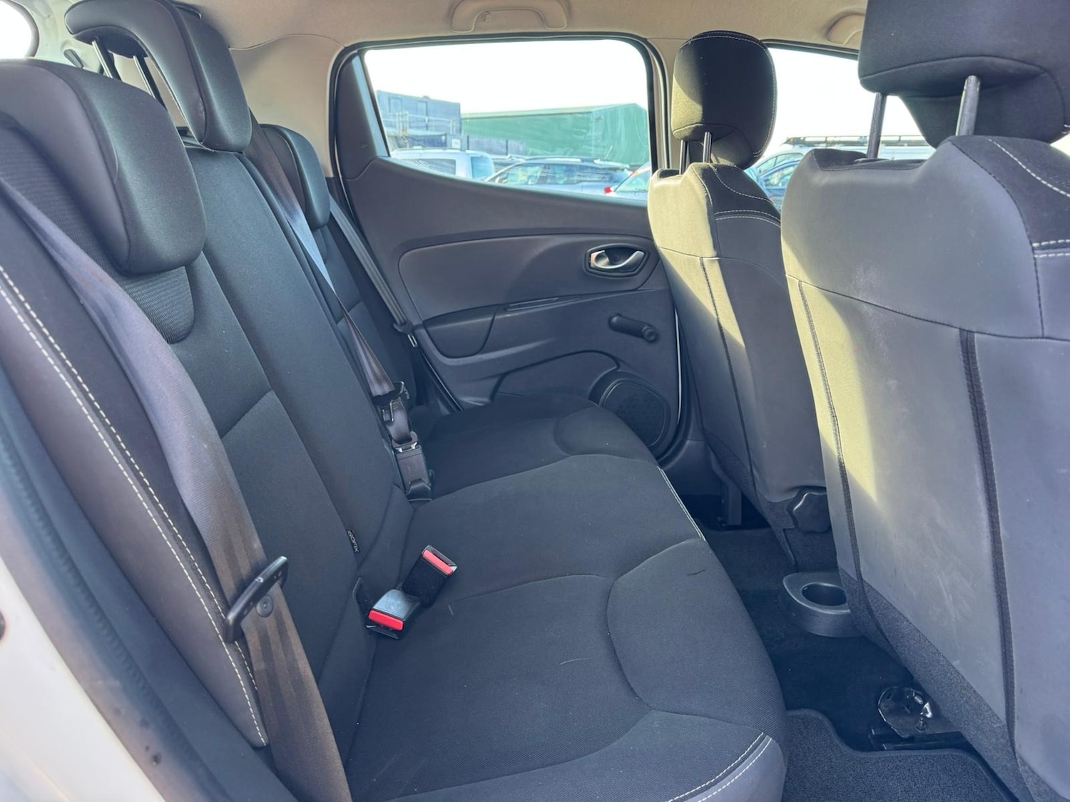 Used Renault Clio 2018 for sale - 77577945: Photo 26