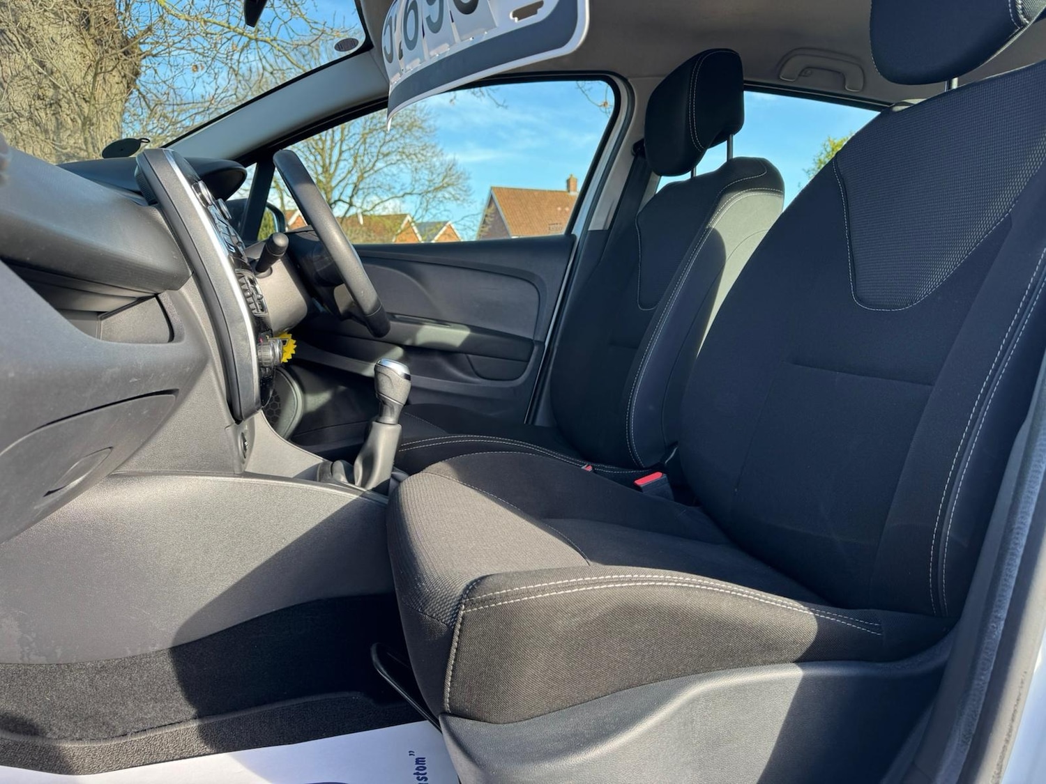 Used Renault Clio 2018 for sale - 77577945: Photo 29