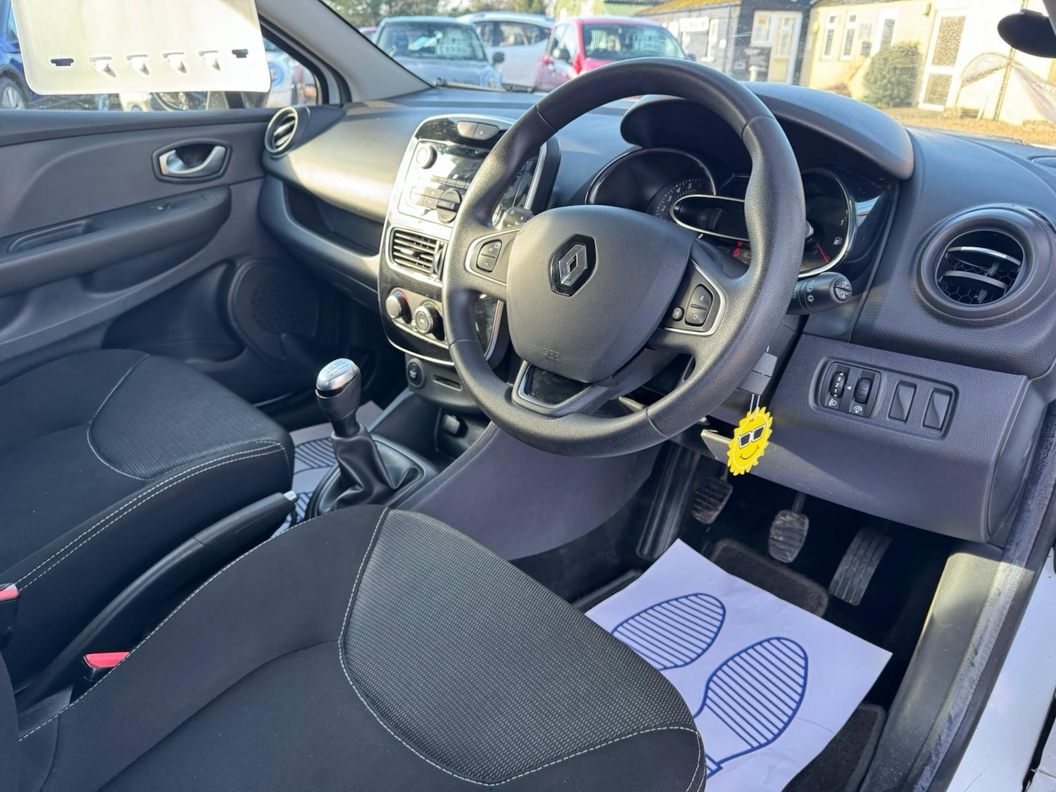 Used Renault Clio 2018 for sale - 77577945: Photo 30