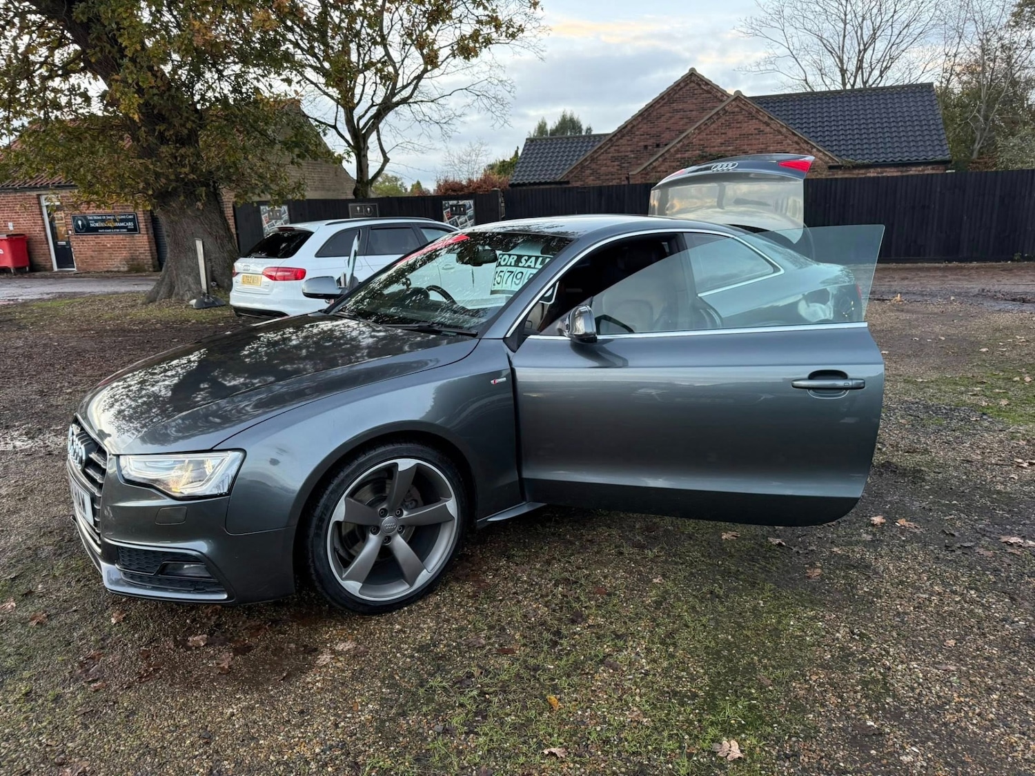 Used Audi A5 2013 for sale - 76692618: Photo 10