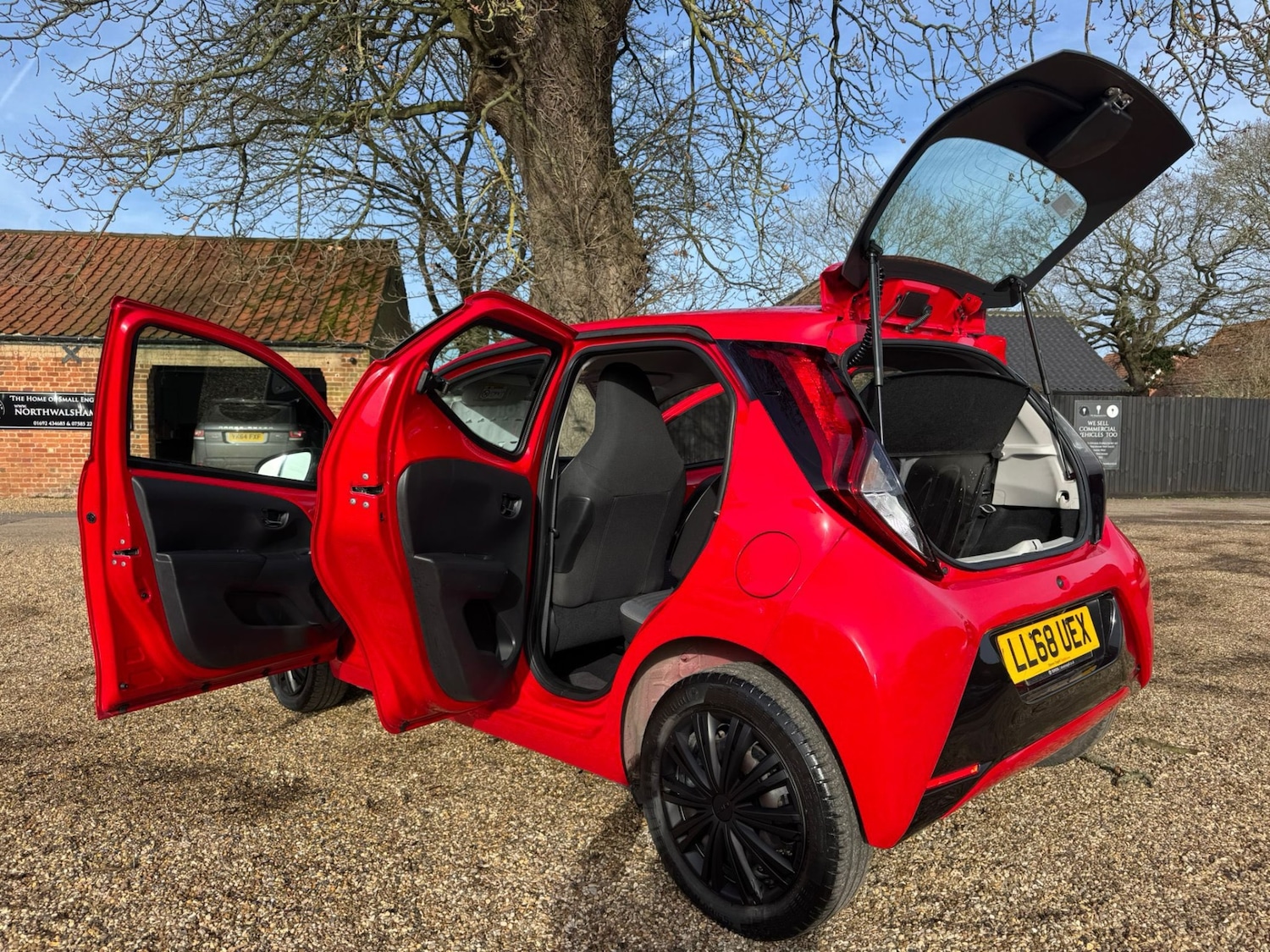 Used Toyota AYGO 2018 for sale - 77649694: Photo 14