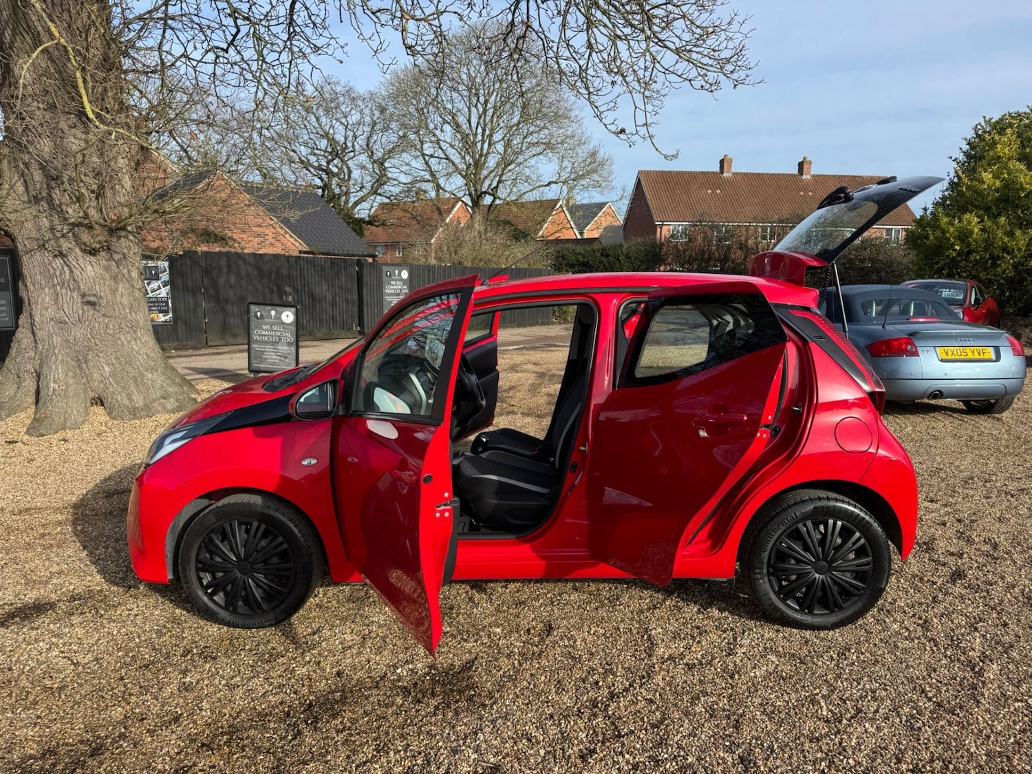 Used Toyota AYGO 2018 for sale - 77649694: Photo 15