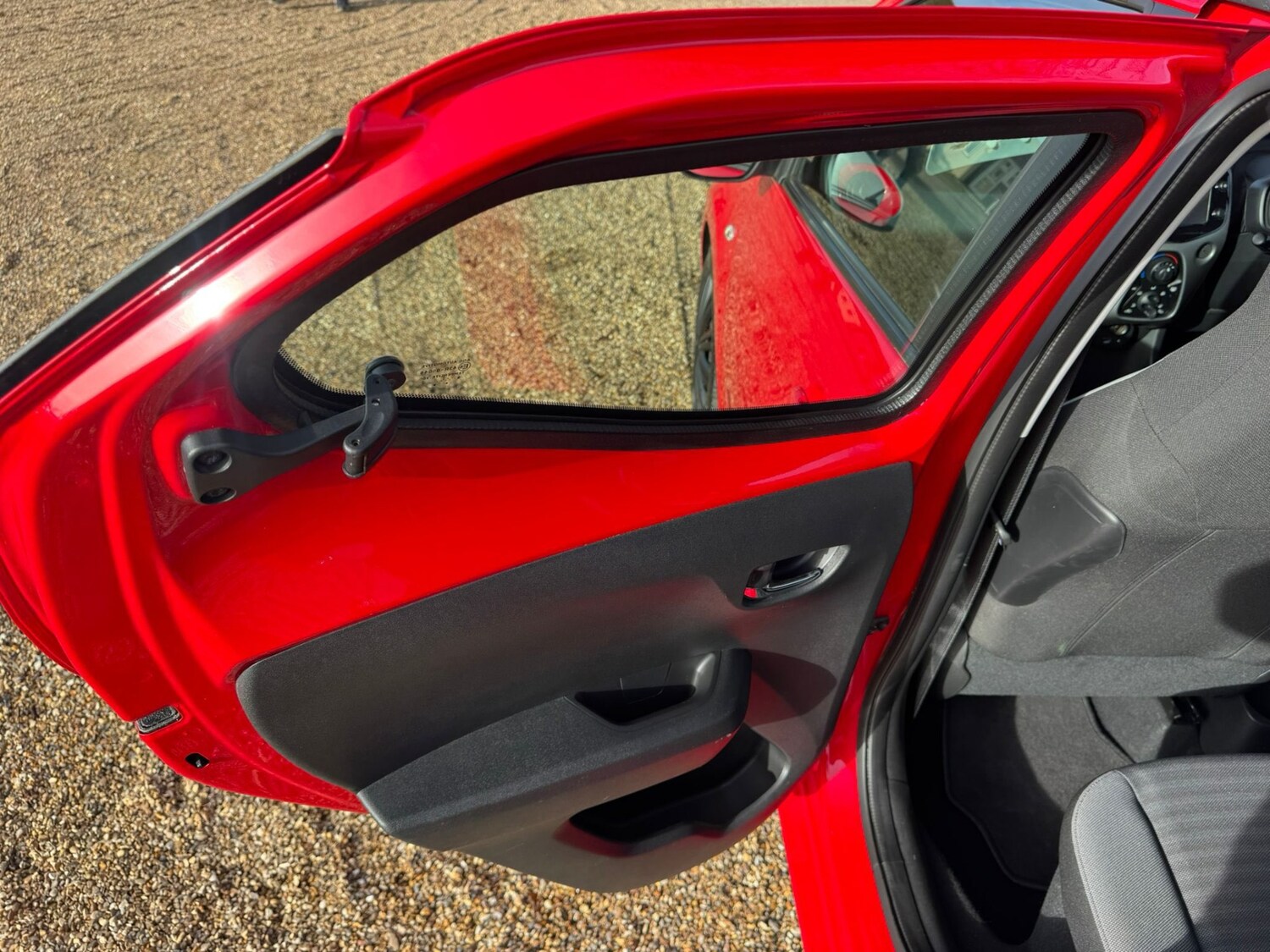 Used Toyota AYGO 2018 for sale - 77649694: Photo 23