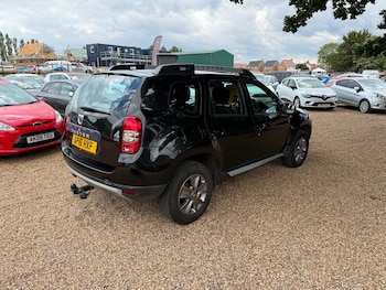 Used Dacia Duster 2016 for sale - 79503805: Photo