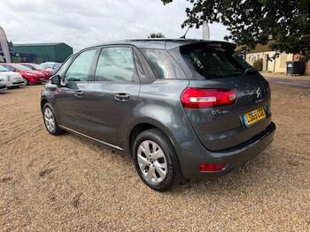 Used Citroen C4 Picasso 2015 for sale - 79557035: Photo