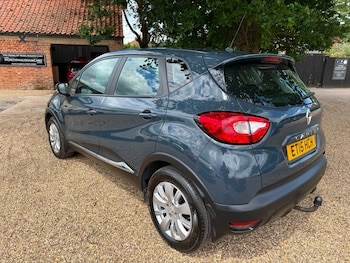 Used Renault Captur 2015 for sale - 78825856: Photo