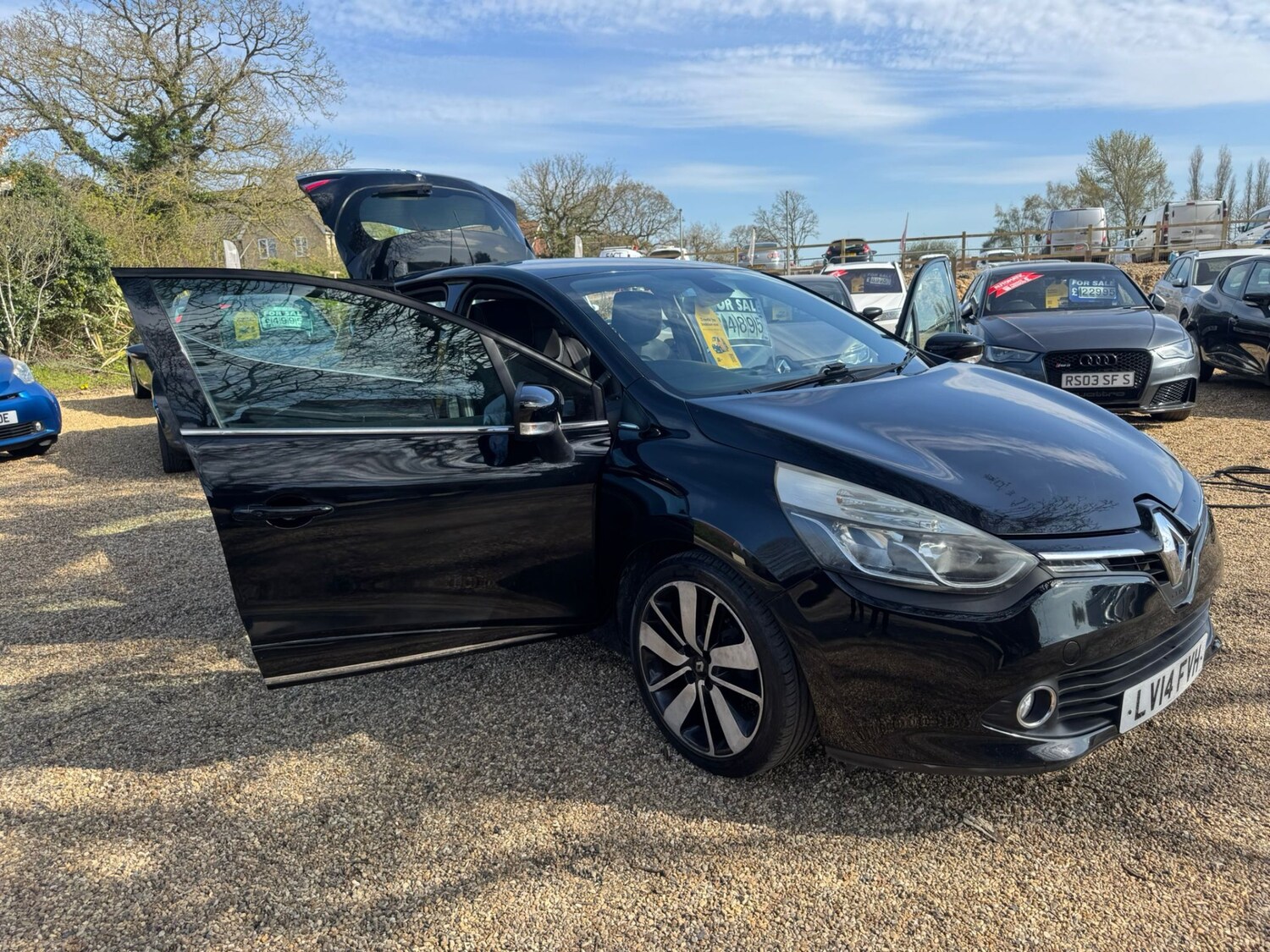 Used Renault Clio 2014 for sale - 78175465: Photo 11