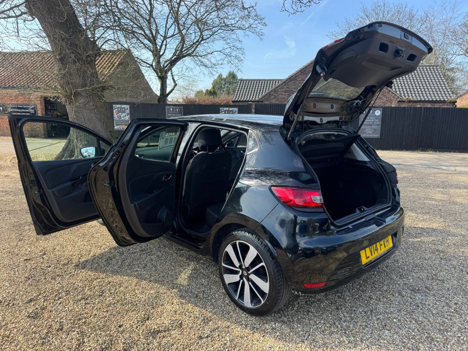 Used Renault Clio 2014 for sale - 78175465: Photo 14