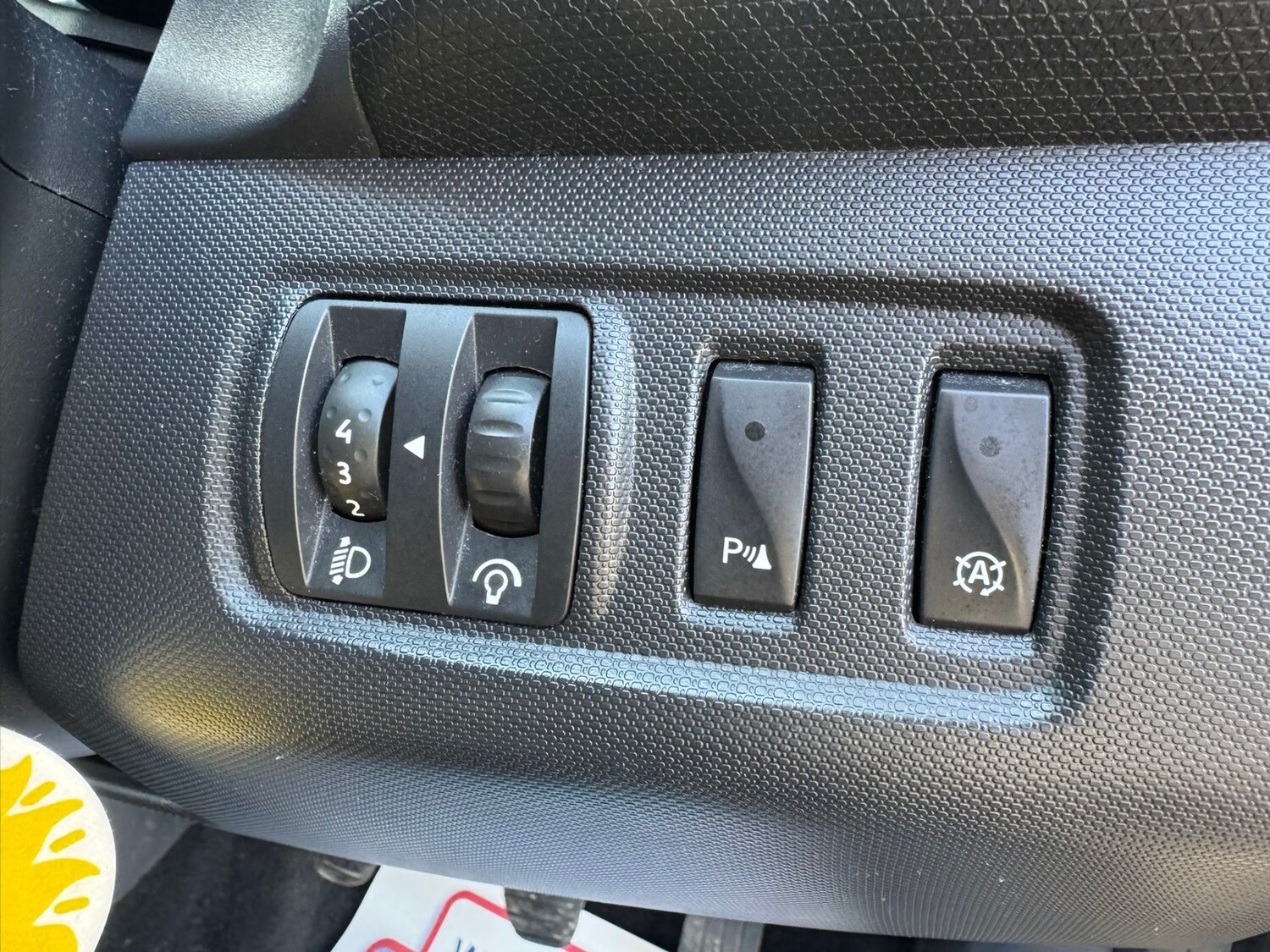 Used Renault Clio 2014 for sale - 78175465: Photo 23