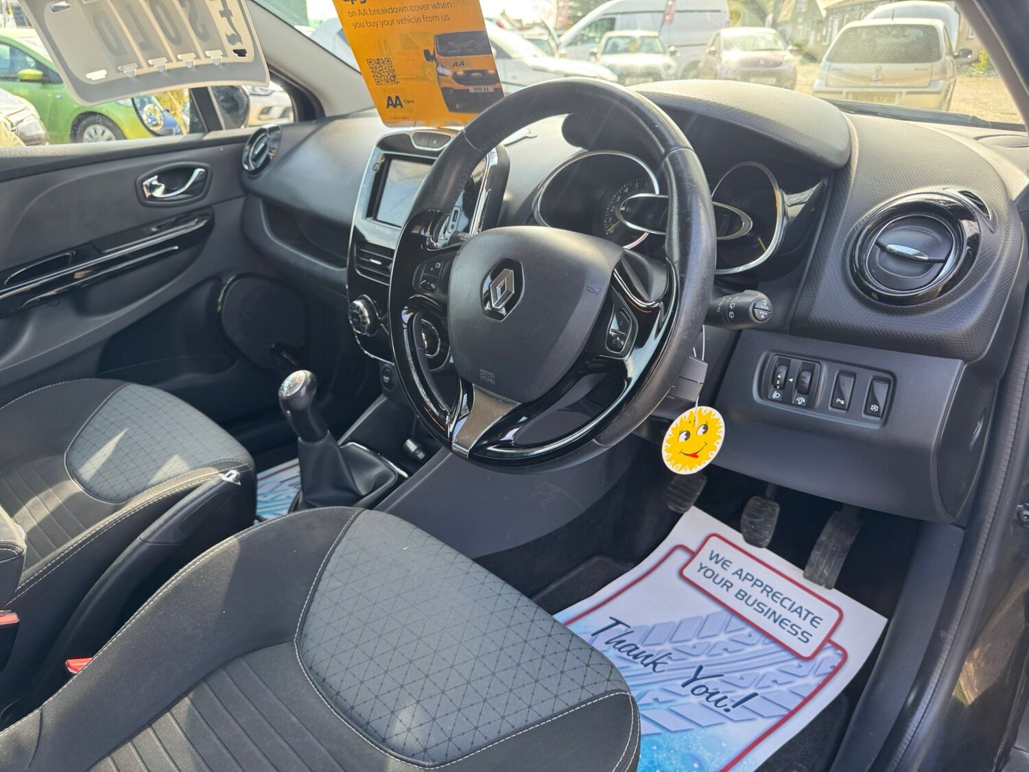 Used Renault Clio 2014 for sale - 78175465: Photo 25