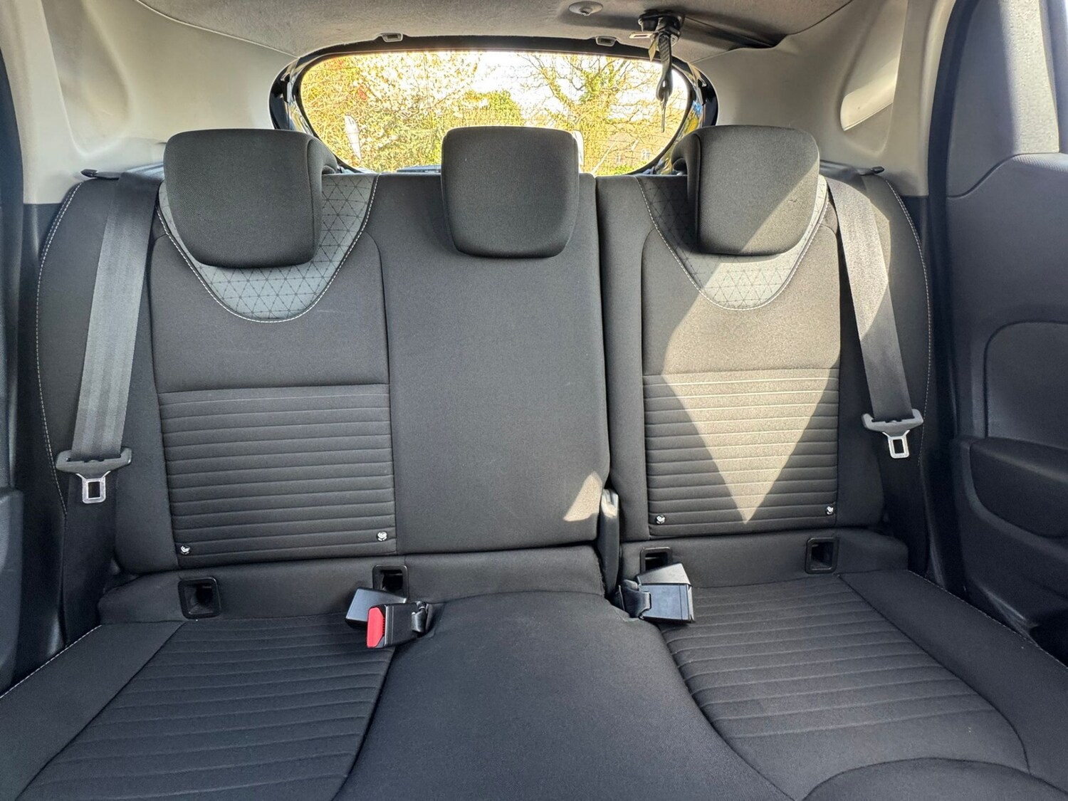 Used Renault Clio 2014 for sale - 78175465: Photo 26