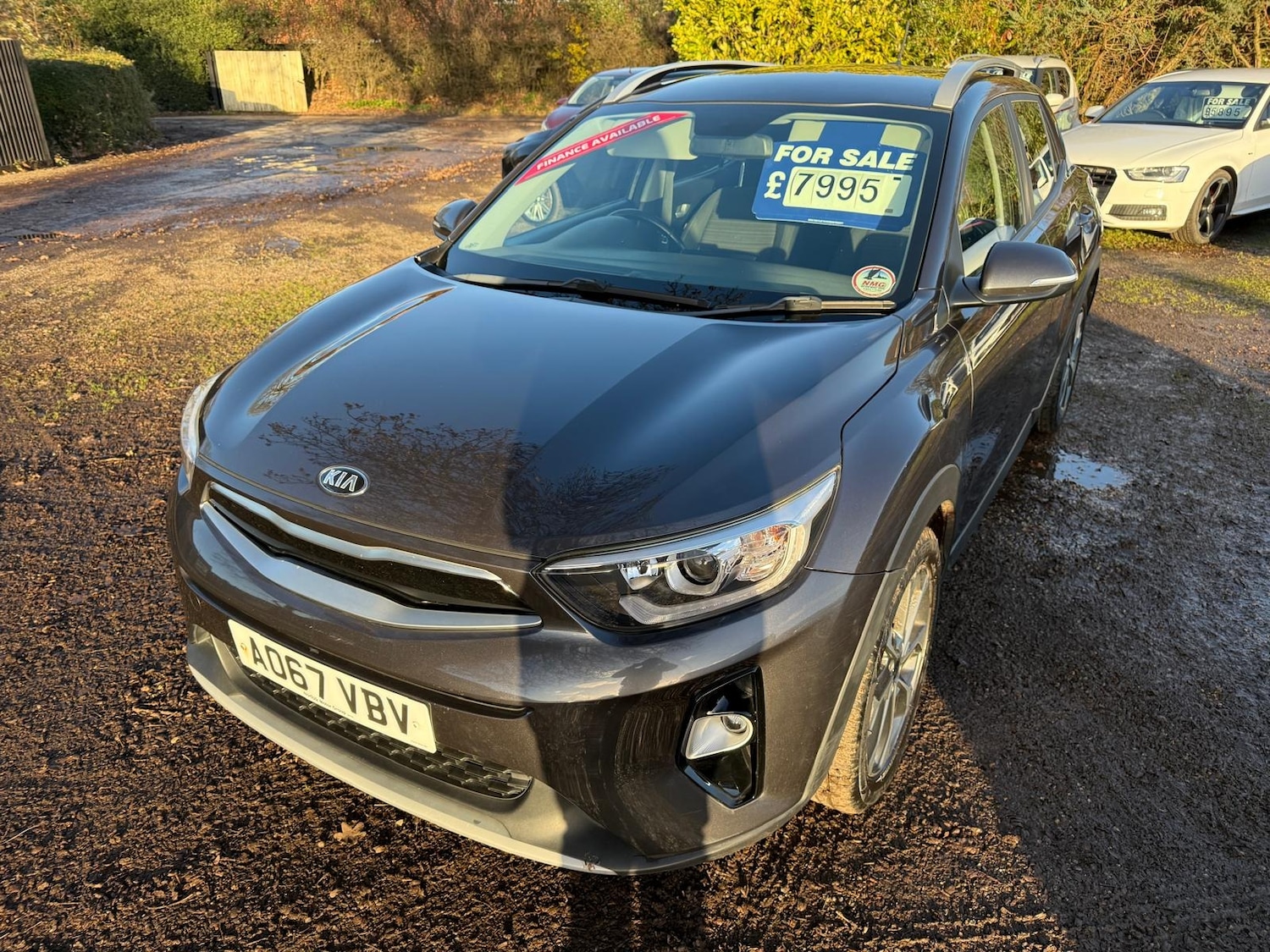 Used Kia Stonic 2017 for sale - 76904426: Photo 1