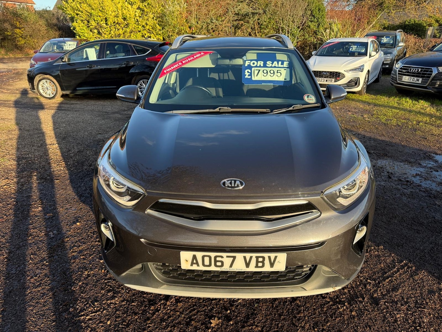 Used Kia Stonic 2017 for sale - 76904426: Photo 2