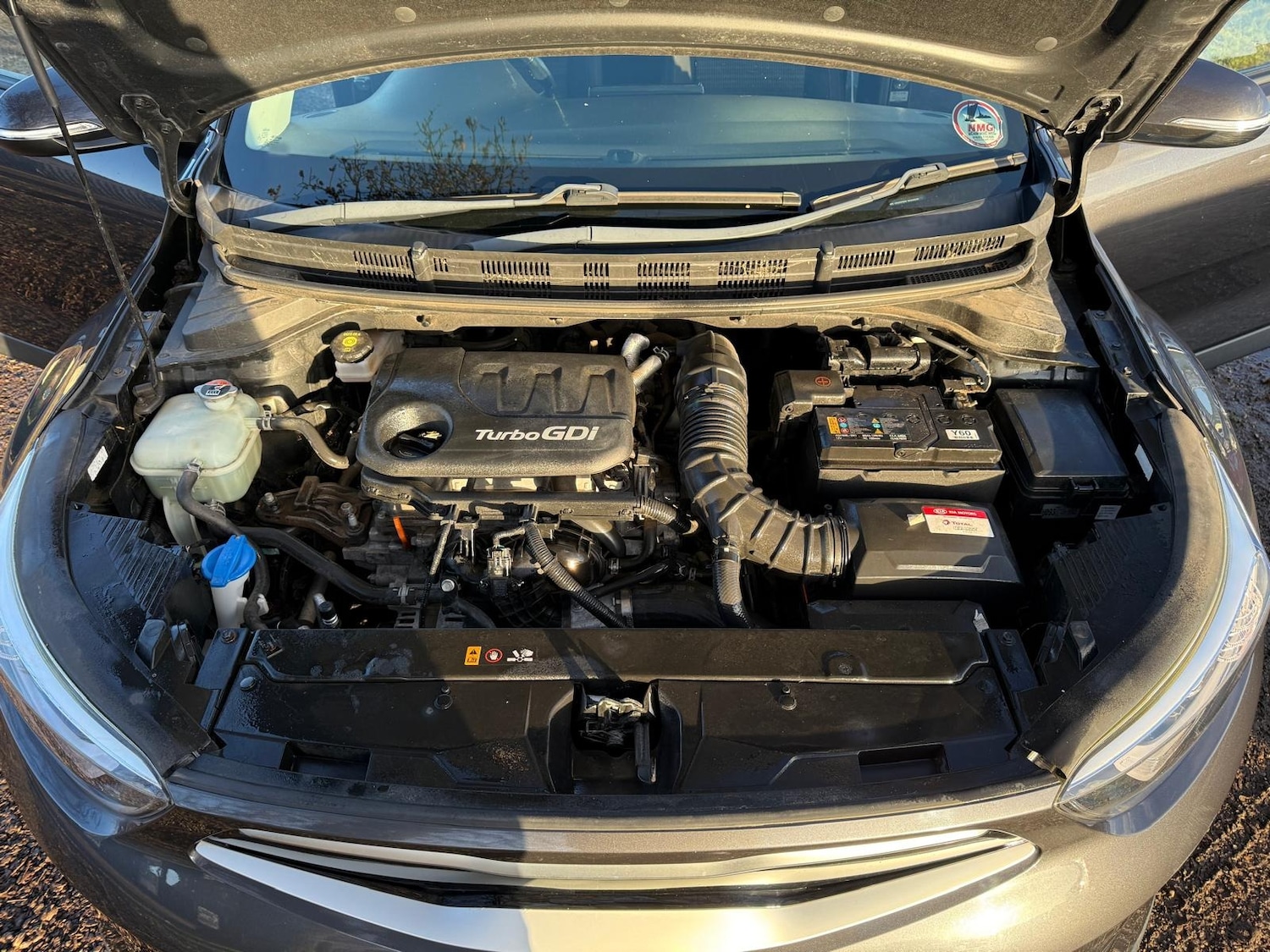 Used Kia Stonic 2017 for sale - 76904426: Photo 34