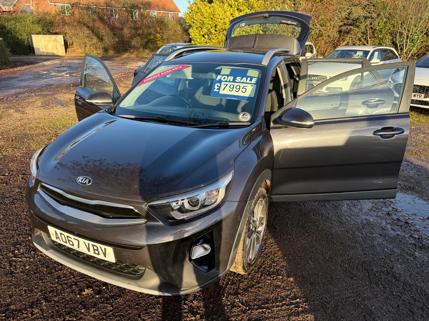 Used Kia Stonic 2017 for sale - 76904426: Photo 9