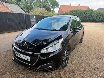 Used Peugeot 208 2019 for sale - 79218049: Photo