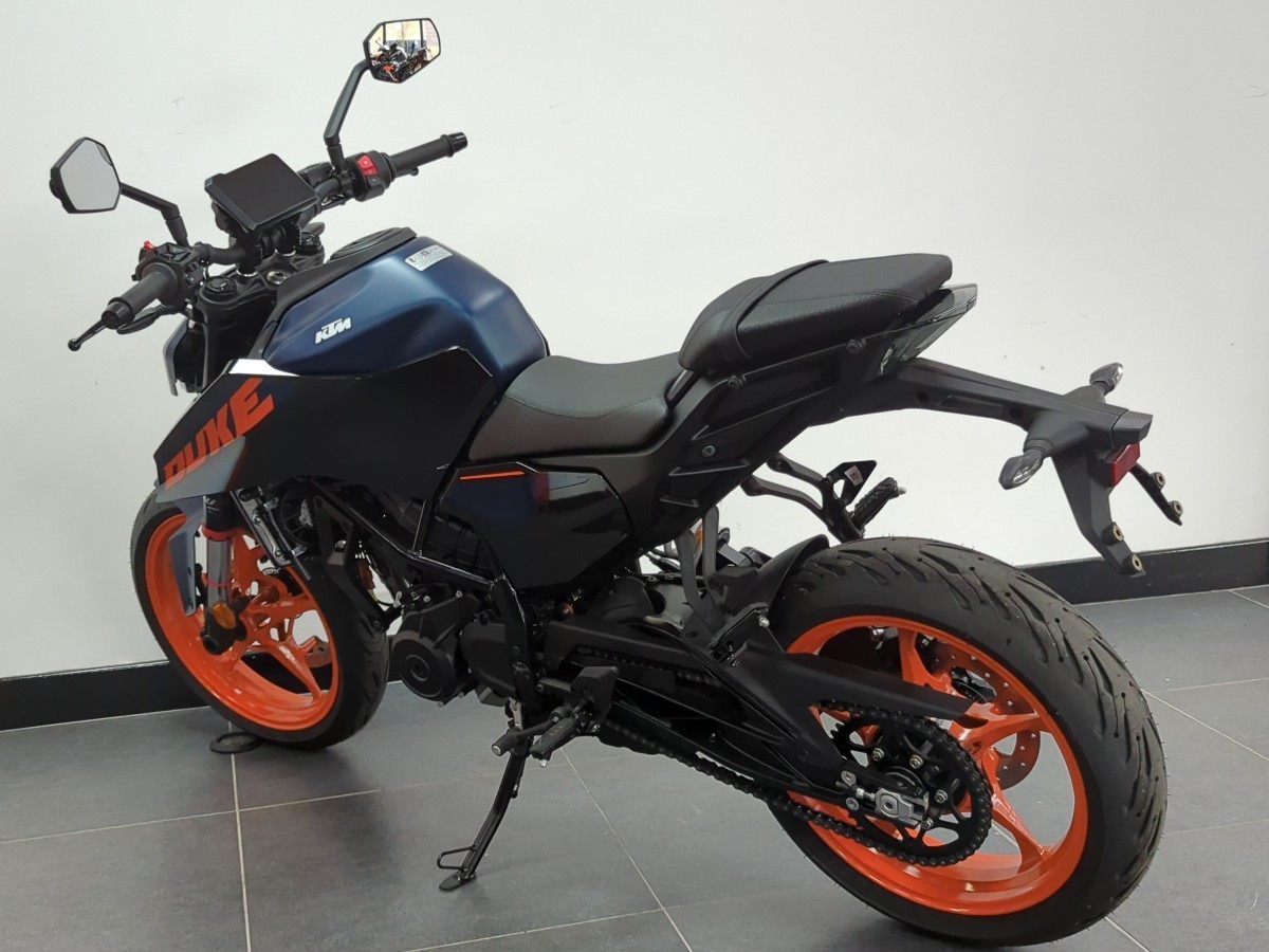 Used KTM 125 Duke for sale - 78396520: Photo 8