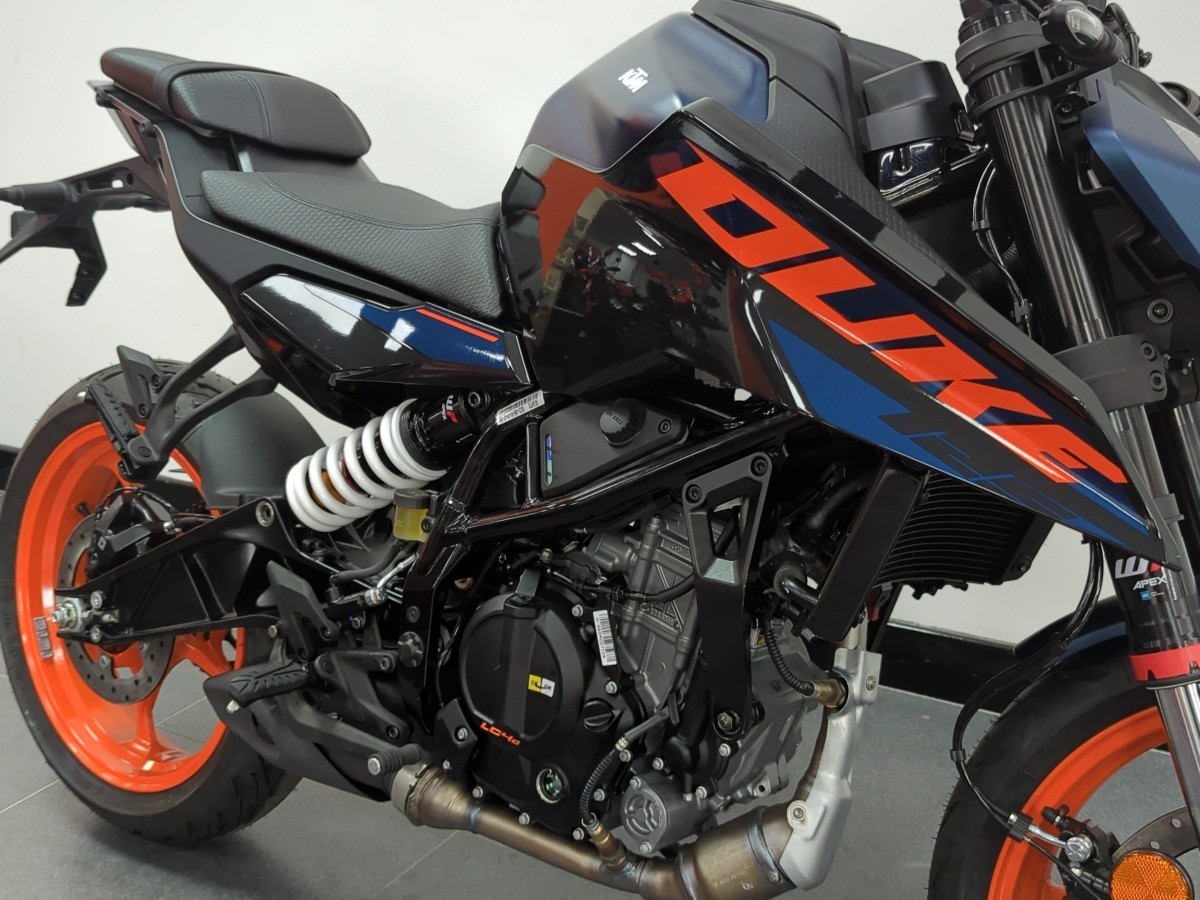 Used KTM 125 Duke for sale - 78396520: Photo 9