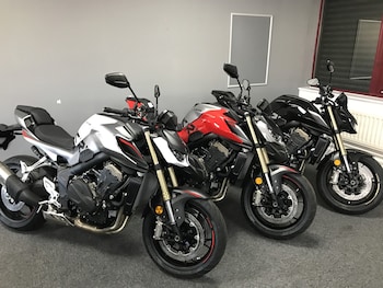 Used QJMotor SRK 800 undefined for sale - bike-78393528: Photo