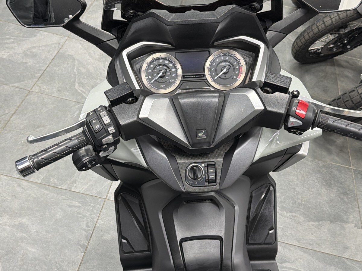 Used Honda NSS 350 A-M FORZA 2021 for sale - 78889384: Photo 11