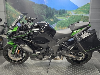 Used Kawasaki Ninja 1000SX 2023 for sale - bike-78393679: Photo