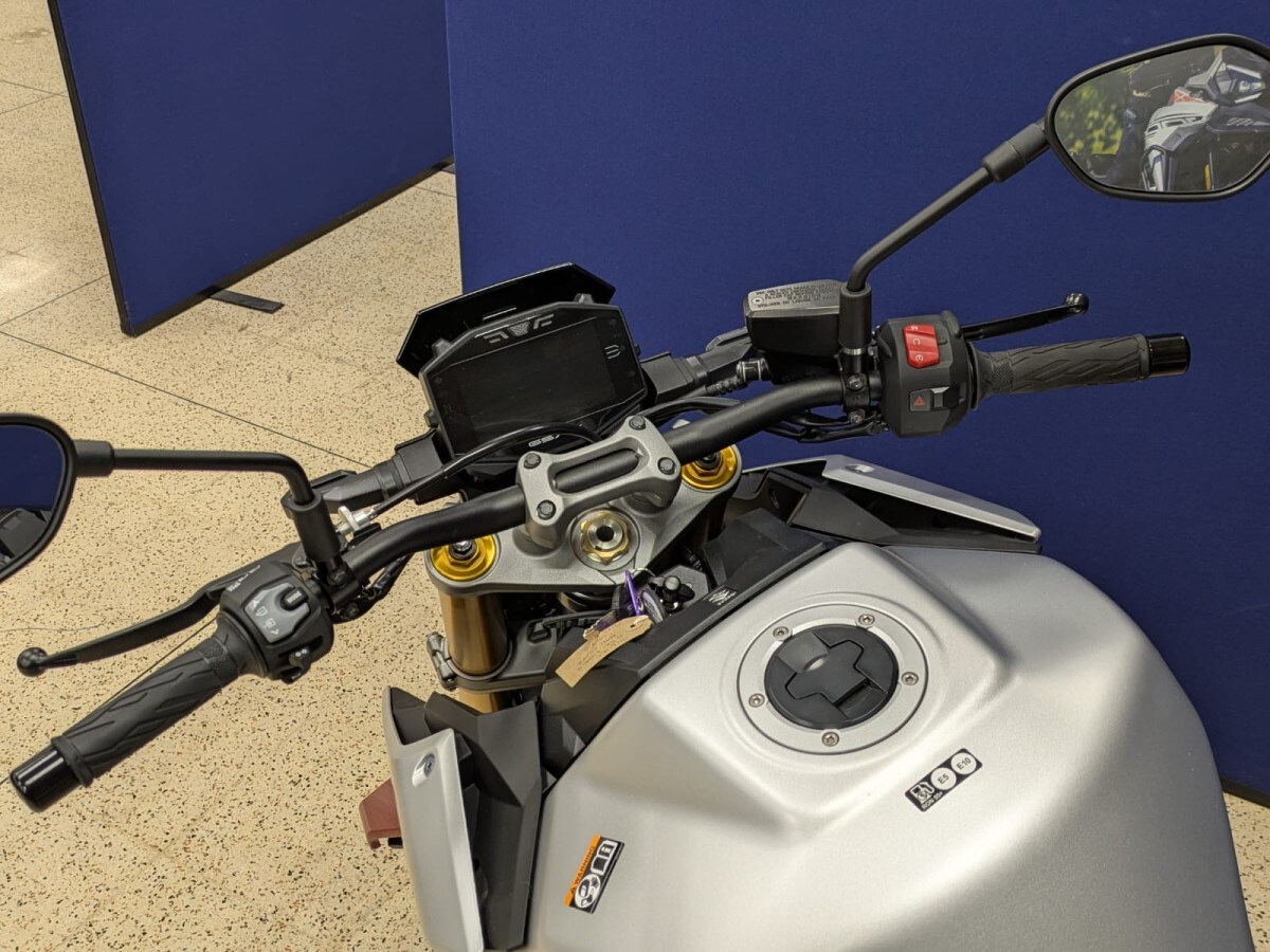 Used Suzuki GSX1000 RQ 2025 for sale - 78393664: Photo 11