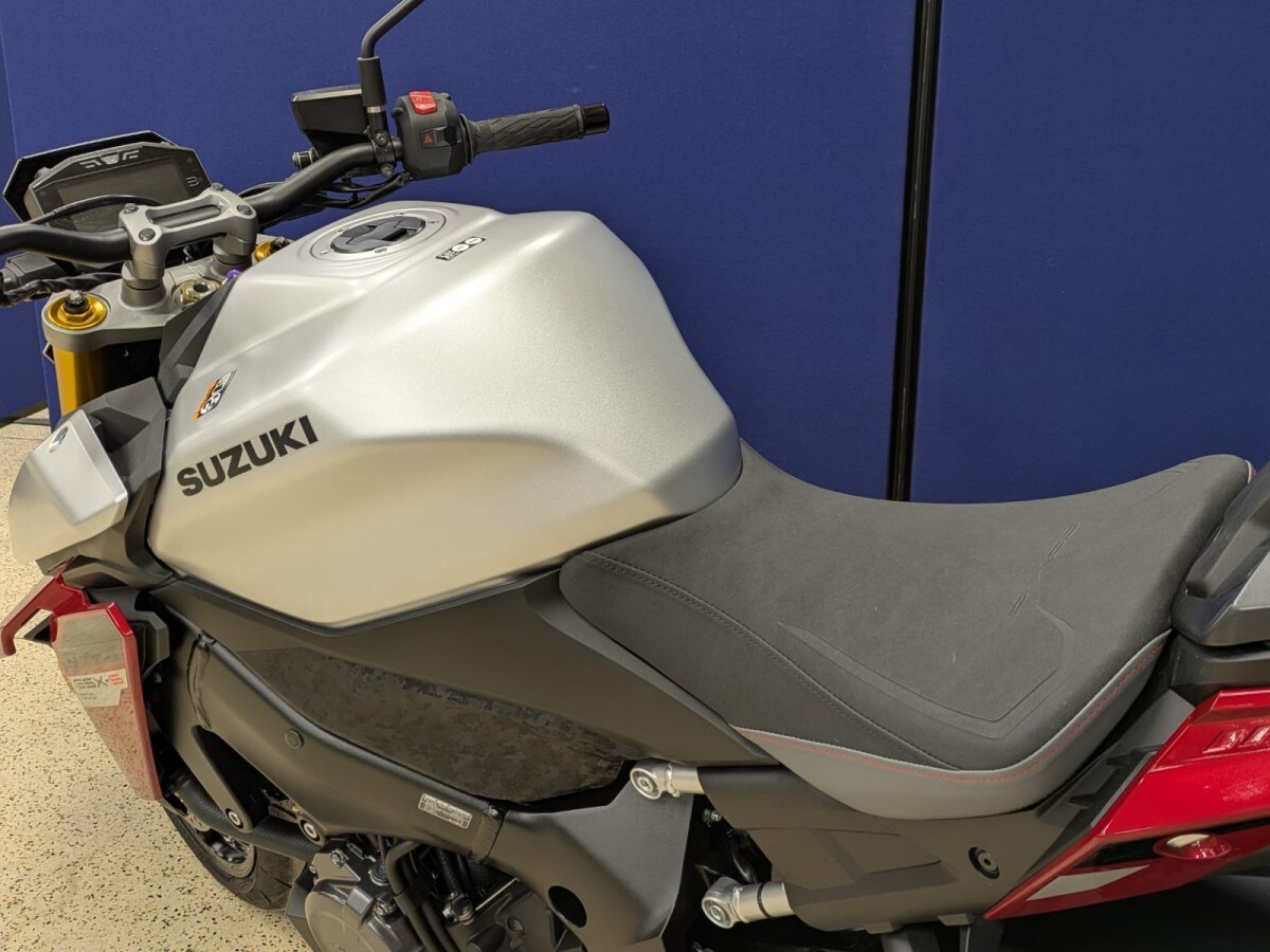 Used Suzuki GSX1000 RQ 2025 for sale - 78393664: Photo 15