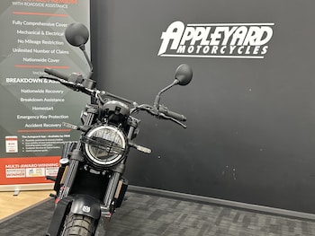 Used Husqvarna SVARTPILEN 401 undefined for sale - bike-78395672: Photo