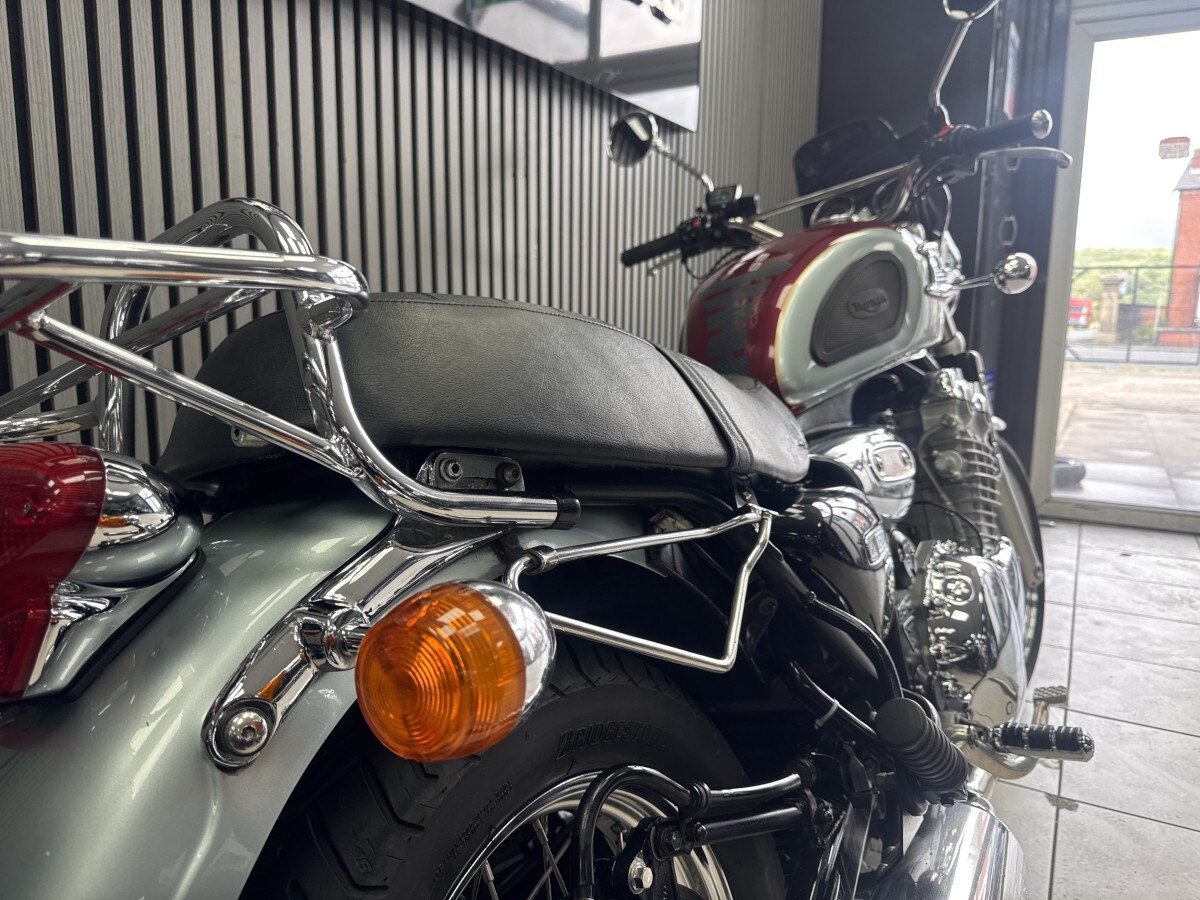 Used Triumph THUNDERBIRD 2000 for sale - 78794973: Photo 11