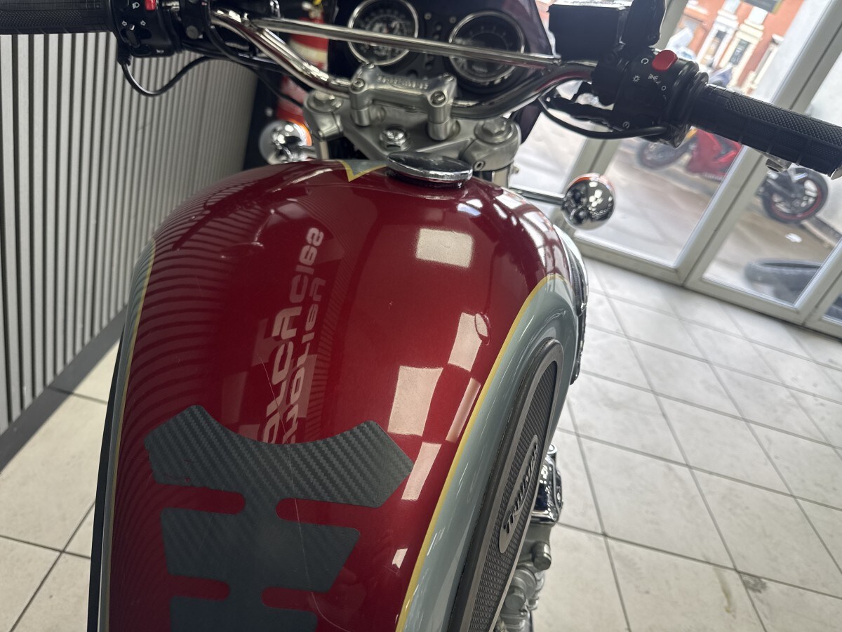 Used Triumph THUNDERBIRD 2000 for sale - 78794973: Photo 13