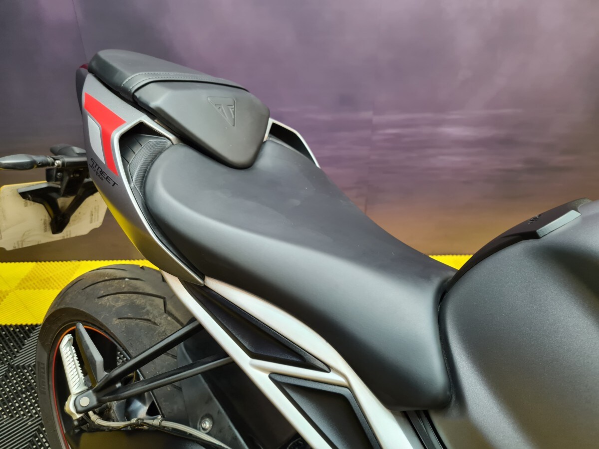 Used Triumph STREET TRIPLE 765 R 2022 for sale - 78396245: Photo 13