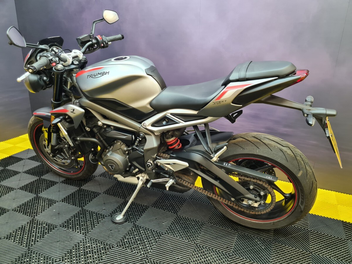 Used Triumph STREET TRIPLE 765 R 2022 for sale - 78396245: Photo 14
