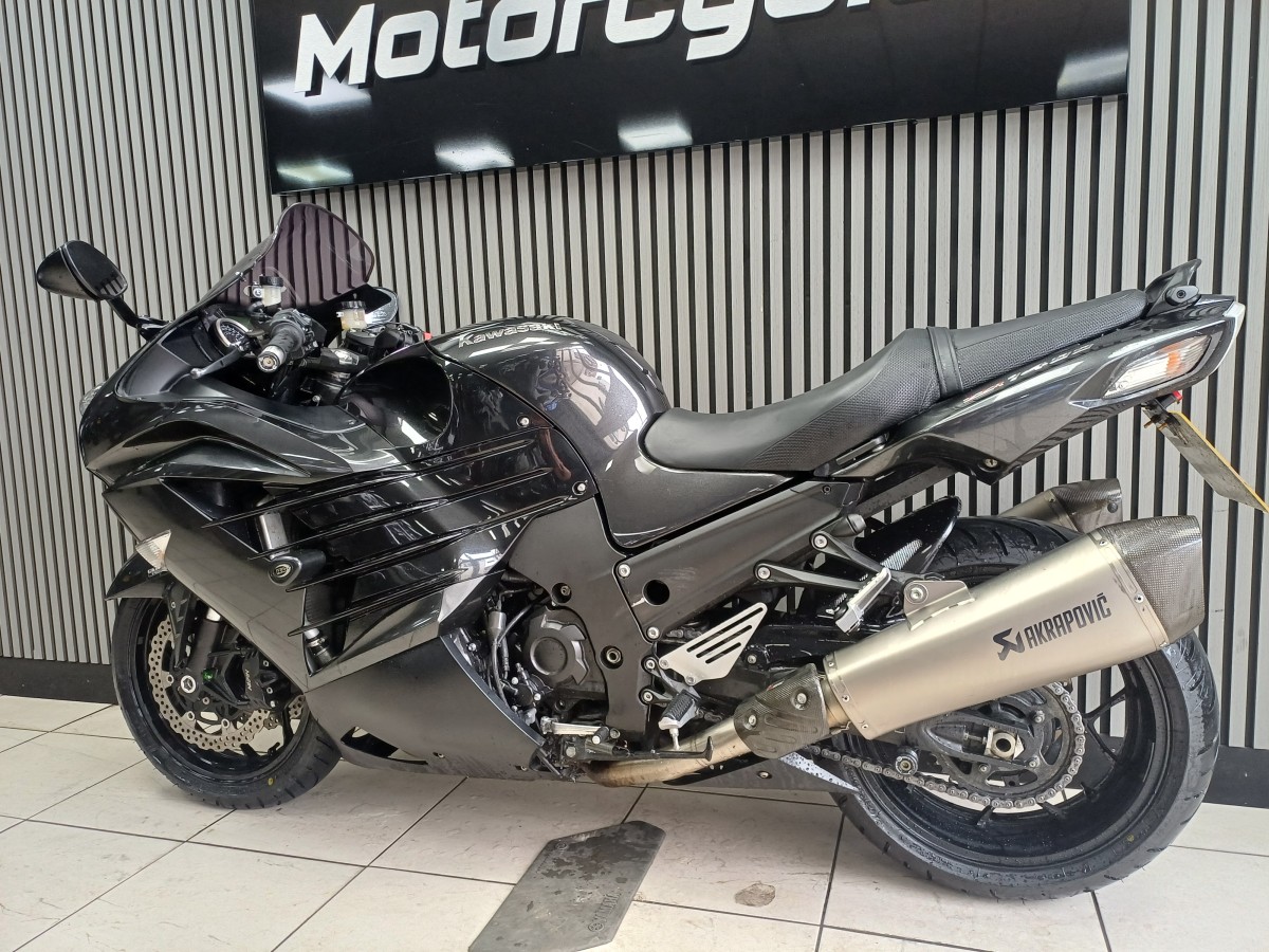 Used Kawasaki ZZR1400 2015 for sale - 78395623: Photo 6