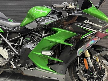 Used Kawasaki Ninja H2 SX Perfromance Tourer 2022 for sale - bike-79552305: Photo