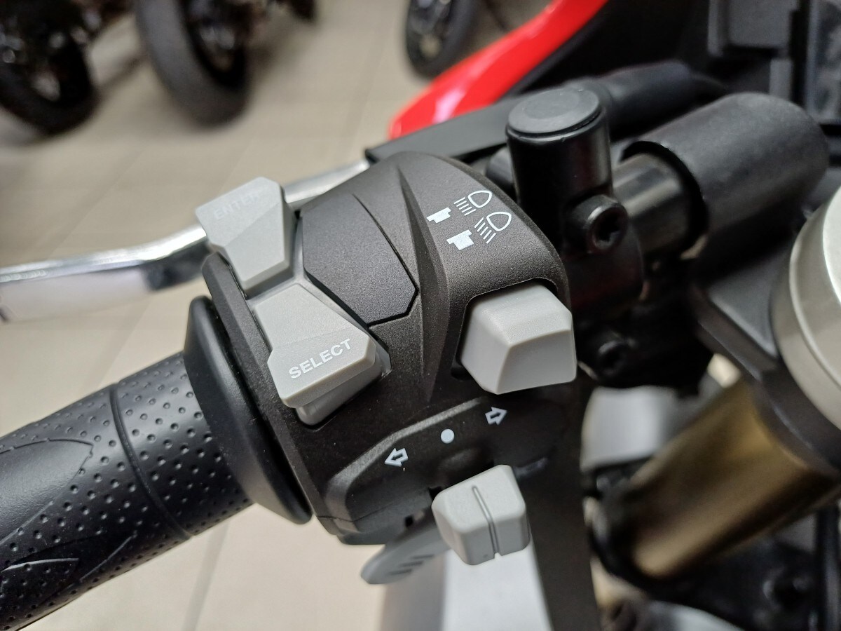 Used QJMOTOR SRK 125 R for sale - 78395841: Photo 15