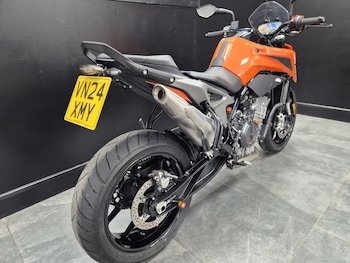 Used KTM 790 DUKE L 23 2024 for sale - bike-78436730: Photo
